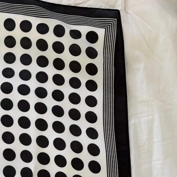 POLKA DOT SATIN HEAD SCARF - Picture 10 of 16